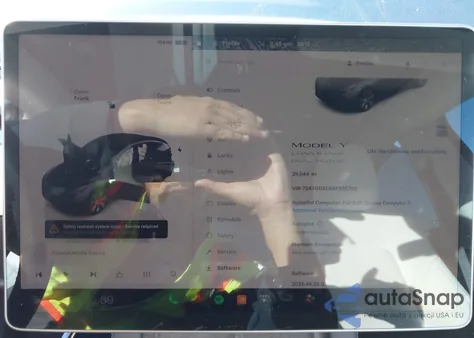 2022 Tesla Model Y Long Range Dual Motor All-Wheel Drive из США, поврежденный, VIN 7SAYGDEE8NF555705